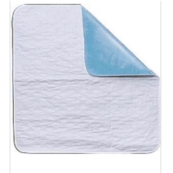 Two bed pads - Picture 1 of 4